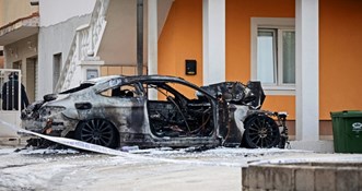 U Kaštelima izgorio Mercedes brata člana splitske mafije koja se nagodila s USKOK-om