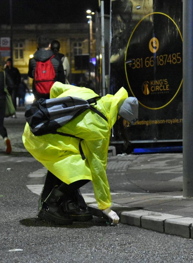 Studenti nakon velikog prosvjeda u Beogradu sami počistili ulice