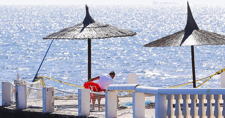 Broj stranih turista u Španjolskoj više nego prepolovljen u ožujku