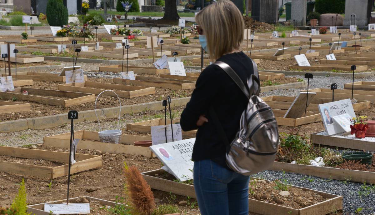Više od 250.000 ljudi u Europi preminulo je od korone, zemlje uvode nove mjere