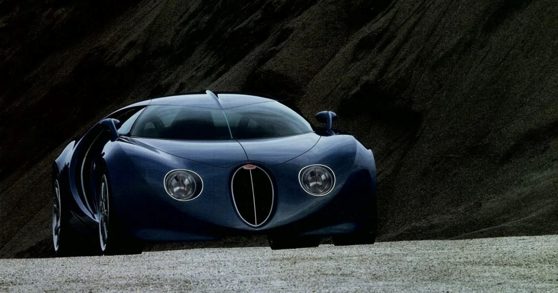 FOTO Tajni Bugatti s 18 cilindara bio je skriven od javnosti 20 godina