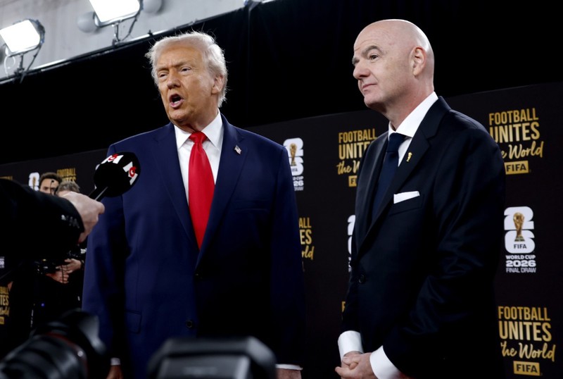Donald Trump i Gianni Infantino