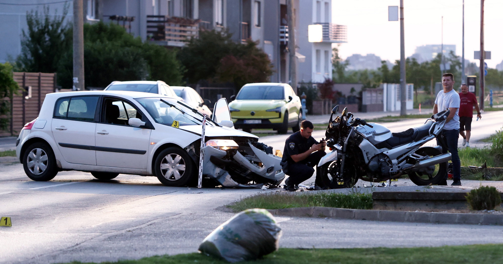 U prometnoj nesreći kod Osijeka poginuo motociklist (60)