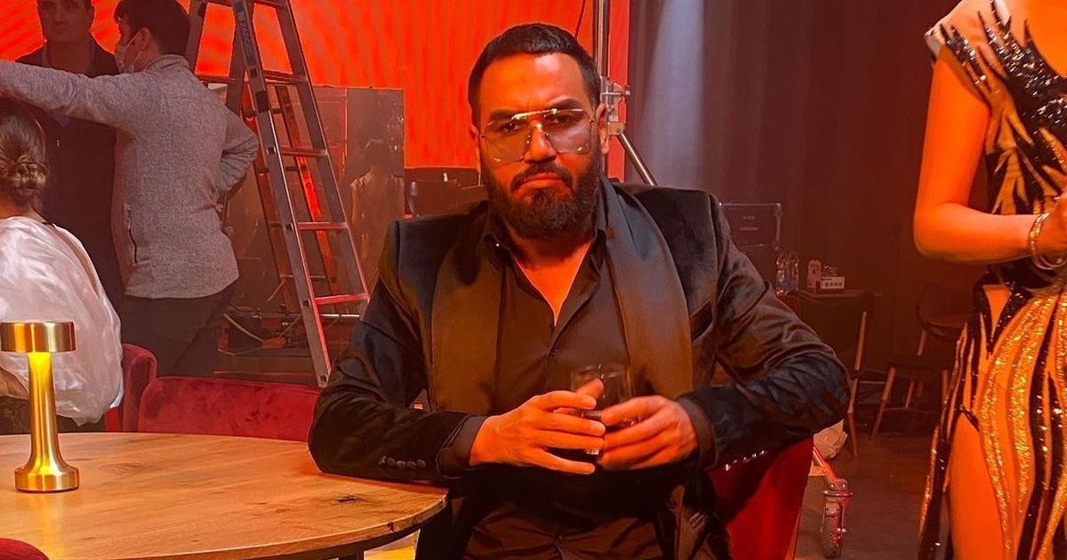 Rođen je u zatvoru, u braku je s muškarcem, a sad je Severina snimila pjesmu s njim