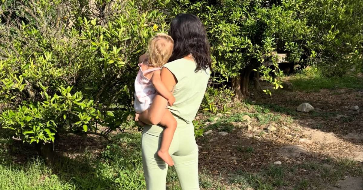 Zbog dojenja 4-godišnje kćeri našla se na meti kritika: "Ne radim to zbog sebe"