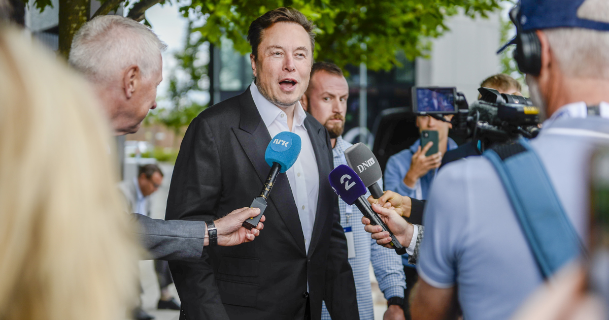 Musk vratio Twitter profile novinarima koji su objavili podatke o njegovu zrakoplovu