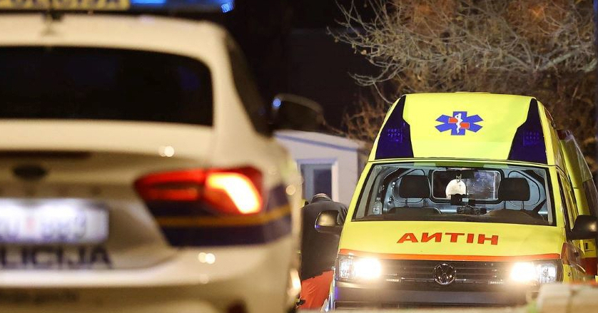 Kod Obrovca poginuli vozačica i putnik, druga vozačica i mlada Švicarka ozlijeđene