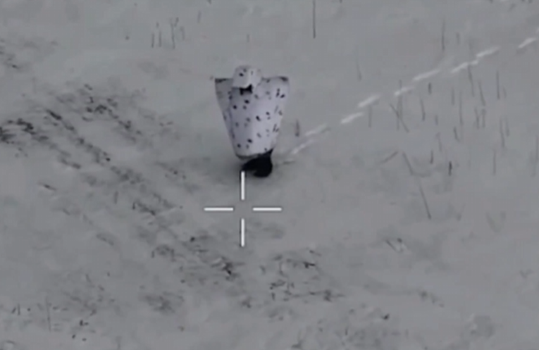 VIDEO Šire se neobične snimke s ukrajinskih bojišta. "Ovo je nova ruska kamuflaža"
