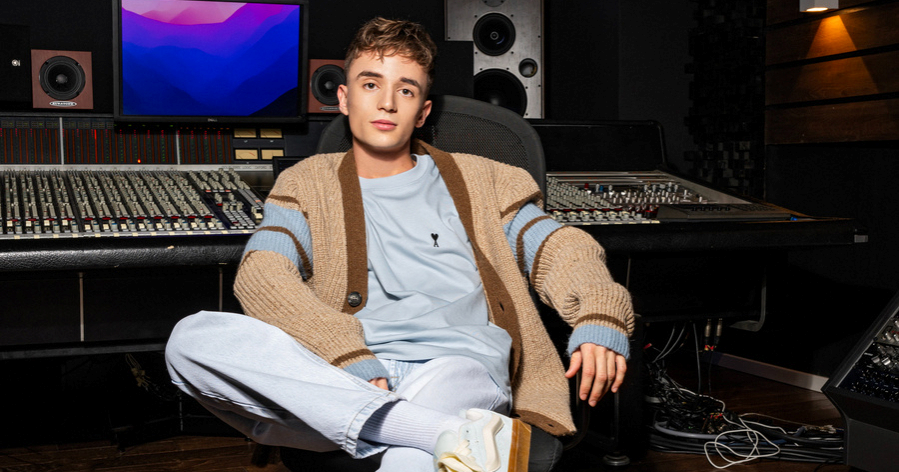 Josip Bačić objavio emotivnu akustičnu verziju pjesme "Spašeni"