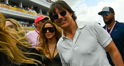 Shakira i Tom Cruise snimljeni skupa na utrci Formule 1, odmah krenule glasine o vezi