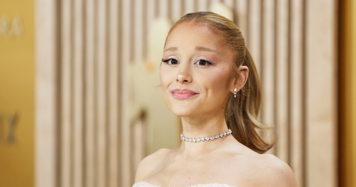 Ariana Grande Bijeloj kući: Ne koristite moju glazbu za "odvratne gluposti"