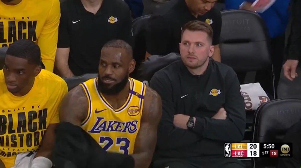 VIDEO Dončić prvi put na utakmici kao igrač Lakersa