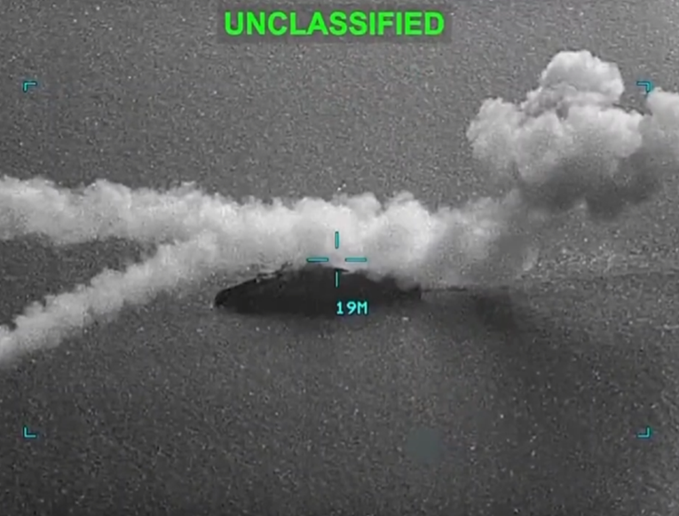 SAD je potopio jednu iransku mornaricu. Ona ključna i dalje kontrolira Hormuz