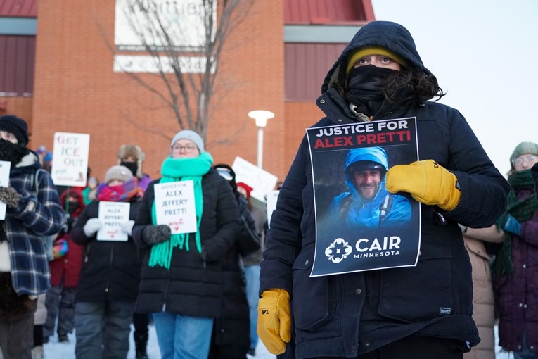 Raste pritisak za povlačenje ICE-a iz Minnesote nakon novog ubojstva