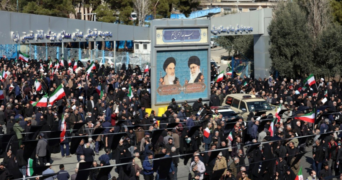 Zašto iranski režim još nije pao?