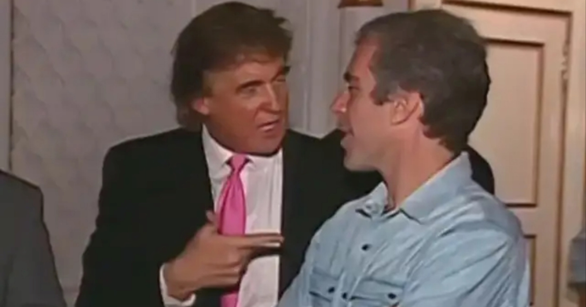 Što novi dokumenti otkrivaju o Trumpovim vezama s Epsteinom