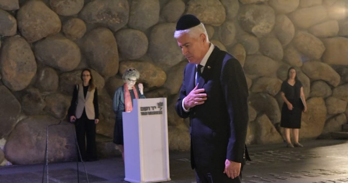 Čović otišao u Jeruzalem, poklonio se žrtvama Holokausta