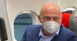 HDZ-ovka objavila fotku Kolakušića s maskom: "U business klasi se ne prosvjeduje"