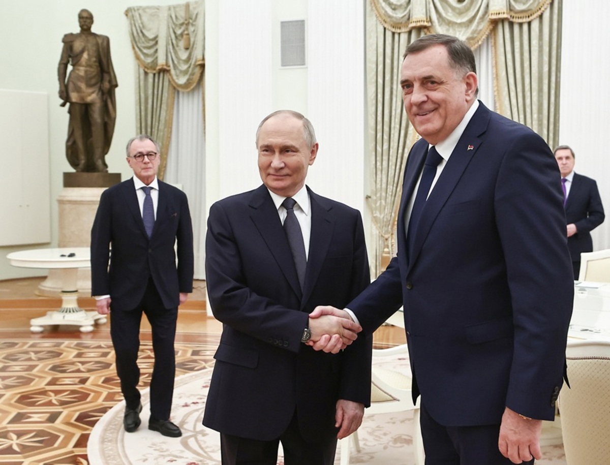 Dodik čestitao Putinu. "Neka potraje prijateljstvo Srba i Rusa"