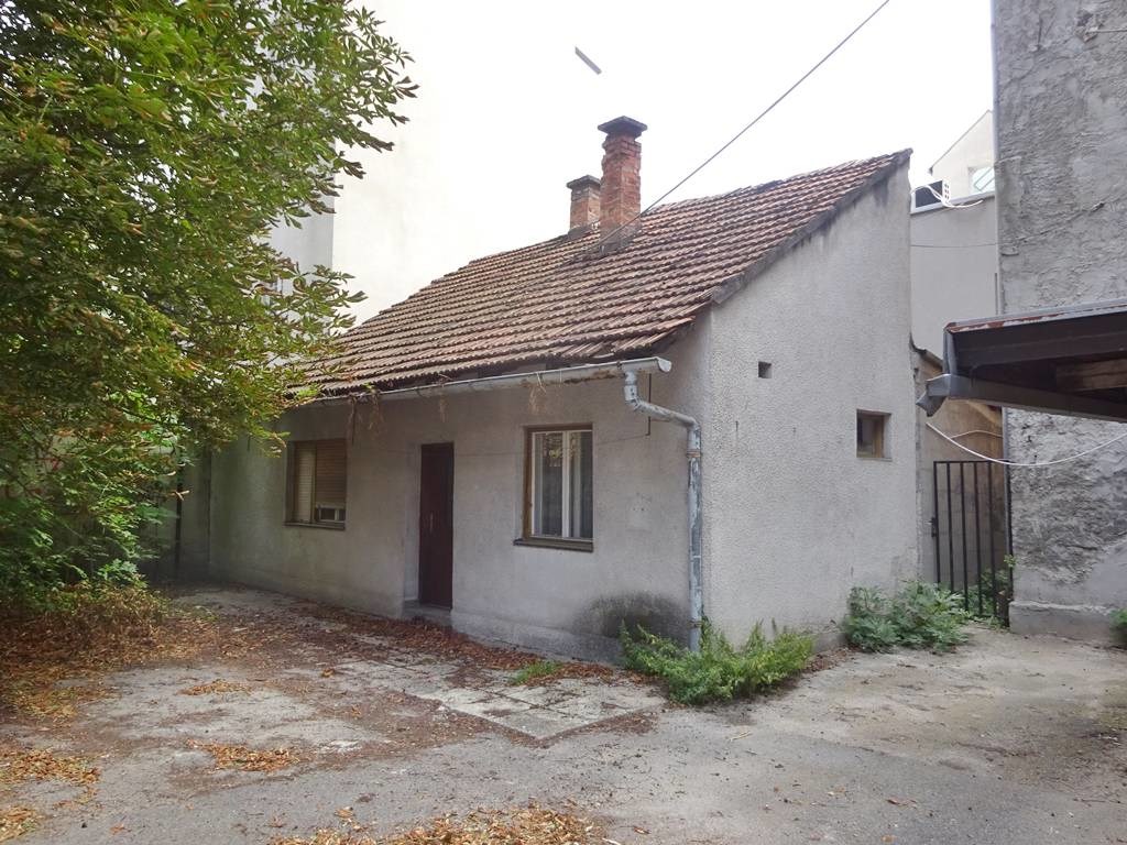 ZAGREB, DALMATINSKA 8 (105.000,00 EUR)