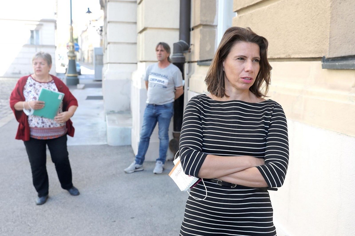 Radnička fronta: Javni bilježnici primjer licemjerja zagovaratelja slobodnog tržišta