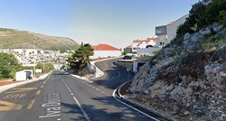 Mladi Francuz u Dubrovniku autom udario vozača autobusa pa pobjegao