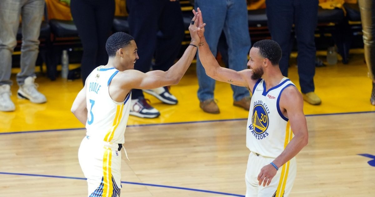 Curry i Warriorsi žestoko uzvratili Bostonu za šokantan poraz u prvoj utakmici