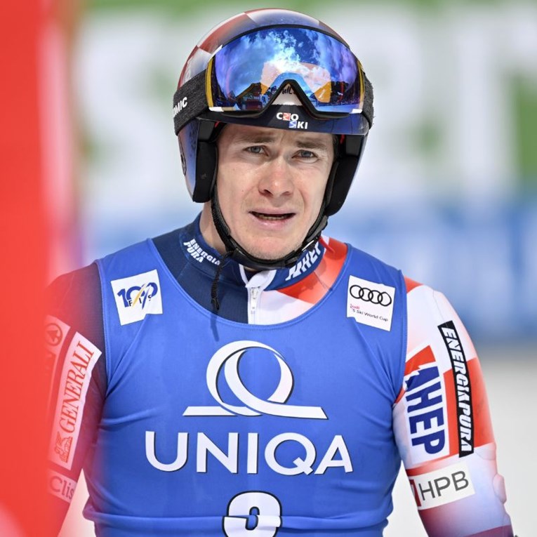 Zubčić: Dinamo je ove sezone kao skijanje. Malo gore, malo dolje