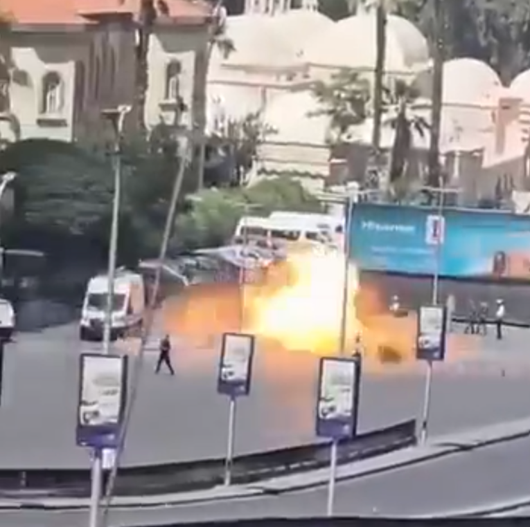 VIDEO Eksplozije u Damasku kod hotela u kojem je trebao odsjesti Macron