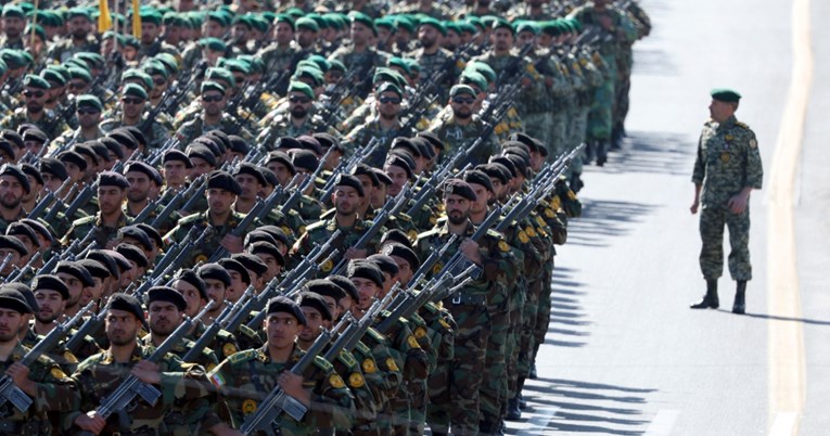 Iran započeo vojne vježbe ranije od planiranog. "Upozoreni smo na izraelski napad"