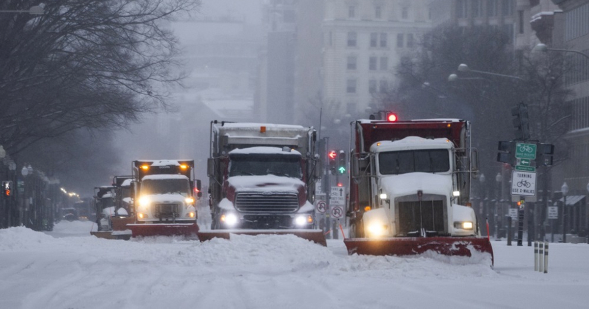 FOTO Snježna oluja u SAD-u, raste broj mrtvih. Izvanredno stanje u dvadesetak država