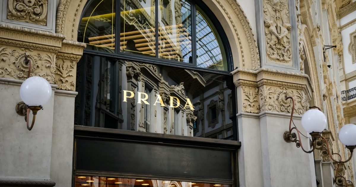 360 eura krema: Prada lansira proizvode za njegu lica i šminku