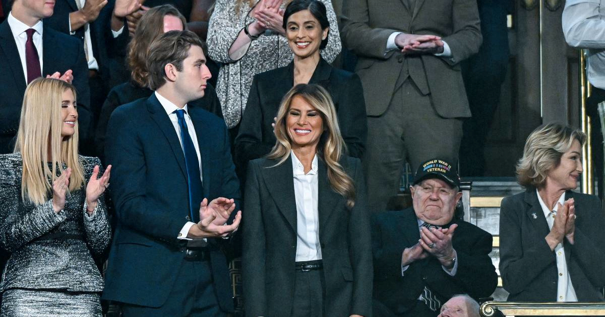 Barron Trump pokazao novu frizuru