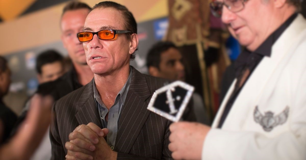 Van Damme optužen da je spavao sa žrtvama trgovine ljudima. "Doveli su pet Rumunjki"