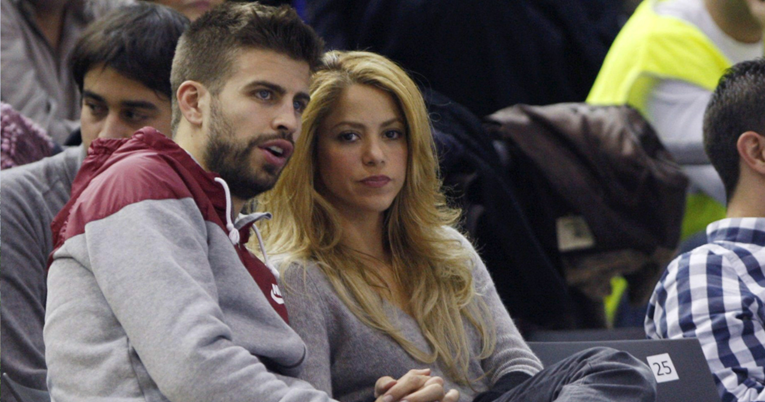 Shakira: Pique me izdao dok mi je otac bio u bolnici. Saznala sam to preko medija