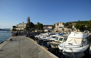 Britanci nahvalili dva hrvatska otoka: "Skriveni raj, zaboravite Santorini"