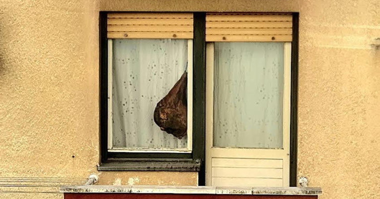 Fotka dana: Splićanin se mudro dosjetio kako iskoristiti buru, pogledajte mu prozor