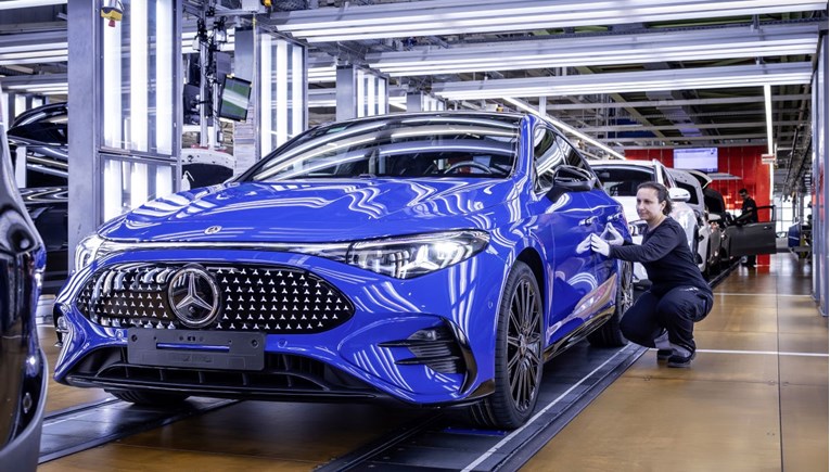 Novi CLA krenuo s proizvodnjom. Mercedes-Benz se pohvalio naprednom tvornicom