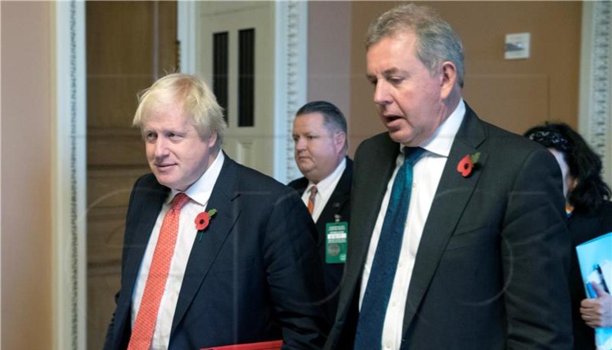 Britanski veleposlanik u SAD-u dao otkaz nakon što ga je Trump nazvao glupim