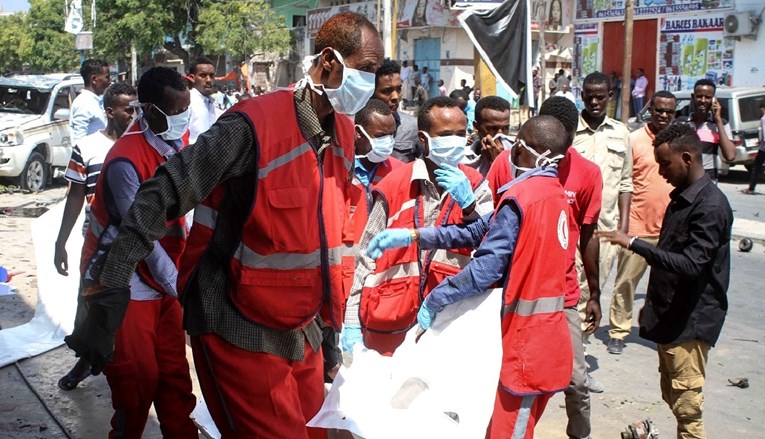 Naoružani ekstremisti u Somaliji upali u hotel, poginulo pet ljudi