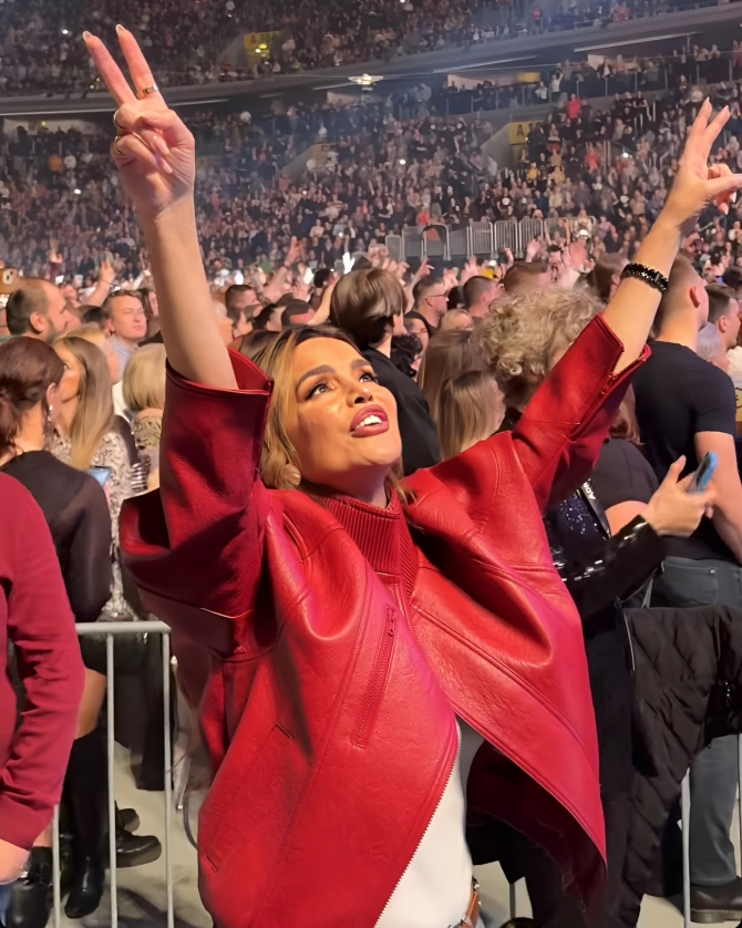 Modni pogodak: Severinina jakna koju odmah želimo u ormaru