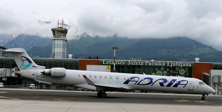 Slovenska aviokompanija ima tjedan dana da dokaže kako može stabilno poslovati