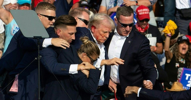 NYT objavio fotografiju kada je pogođen Trump. Čini se da se na njoj vidi metak