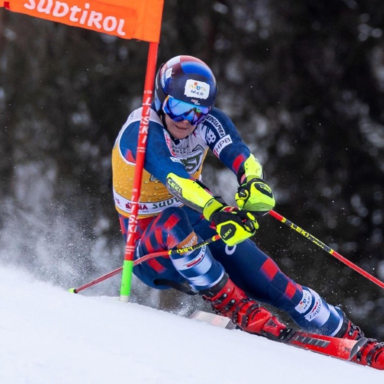 Zubčić završio 14. u posljednjem veleslalomu sezone