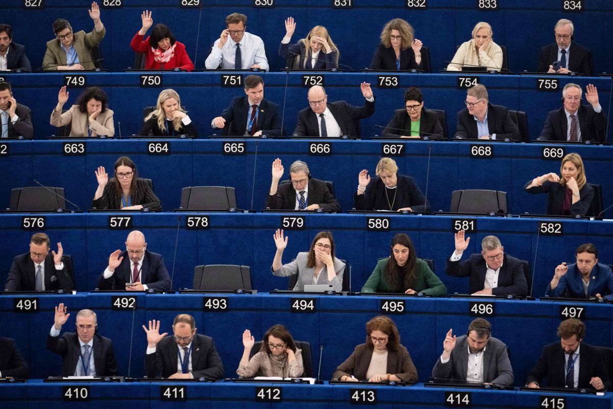 EP odobrio sudjelovanje kanadskih tvrtki u nabavi vojne opreme kreditima EU-a