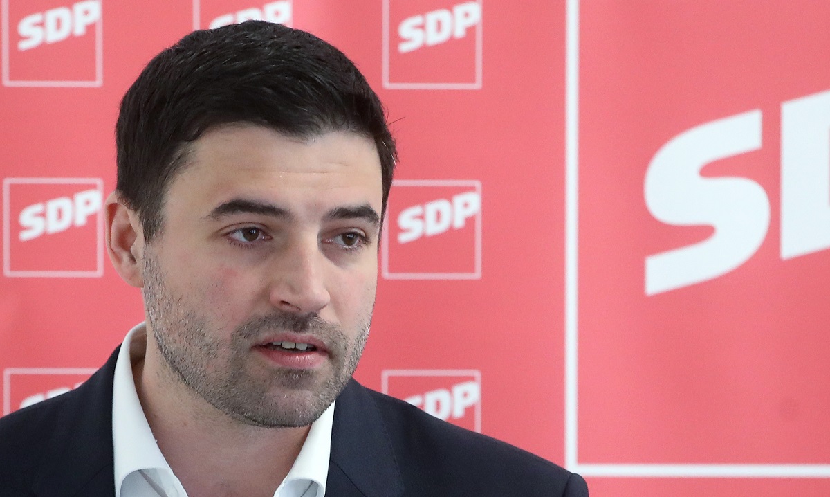 Bernardić: Nema razloga za histeriju i paniku