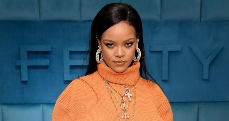 Rihanna dobila nagradu od PETA-e zbog hvalevrijednog modnog pothvata