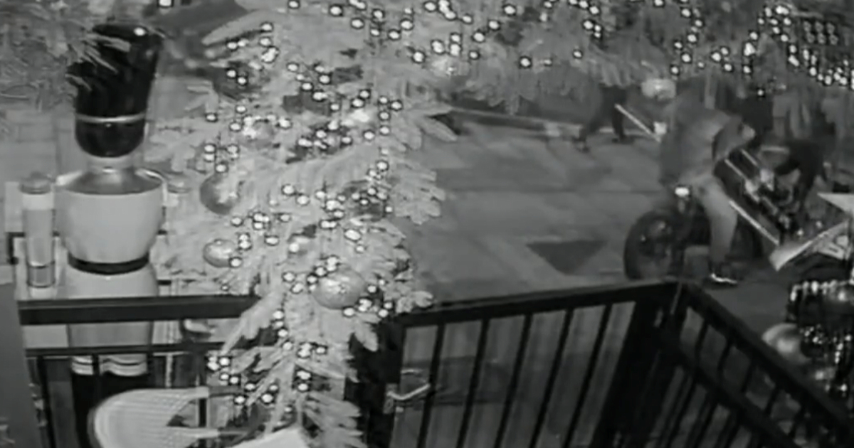 VIDEO Ukraden golem kip Orašara u Edinburghu