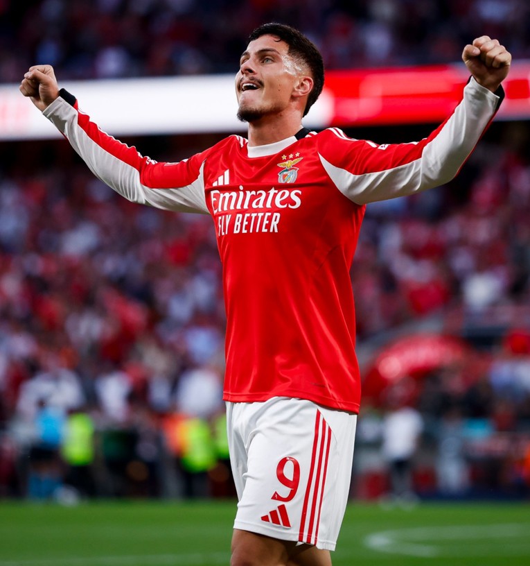 Portugalci o Ivanoviću: Krik oslobođenja napadača koji je bio prikovan za klupu