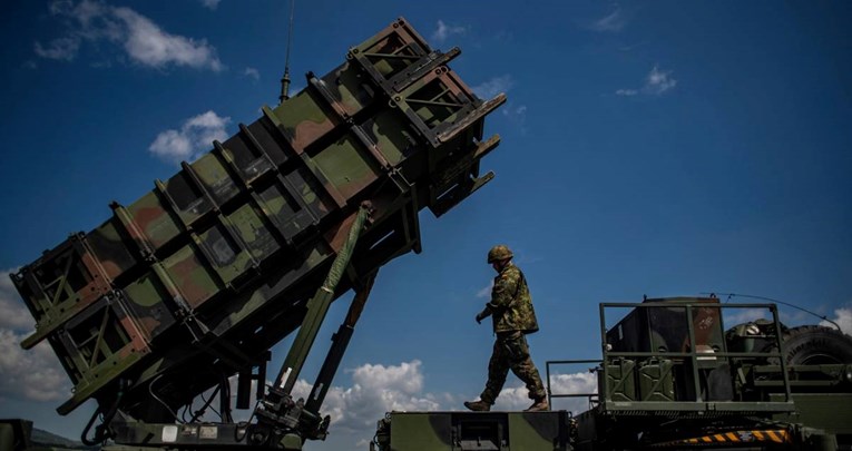 Britanija: Za razliku od Rusije, nama neće nestati oružja za Ukrajinu